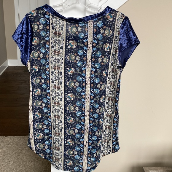 Wallflower Boho Tapestry Top - Picture 5 of 7